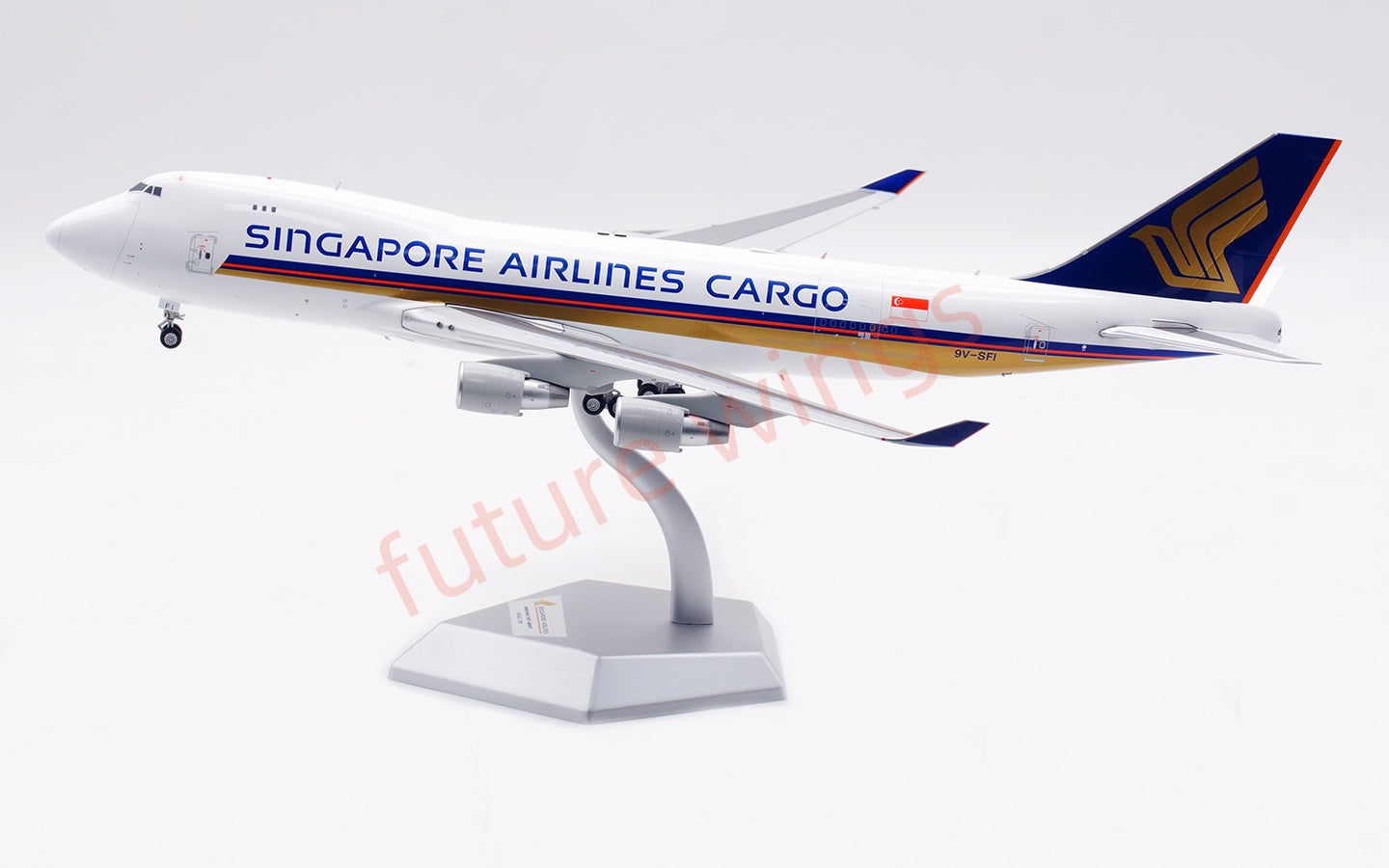 1:200 SQ Wings  Singapore Airlines Cargo B747-400F 9V-SFI Diecast Aircraft Model