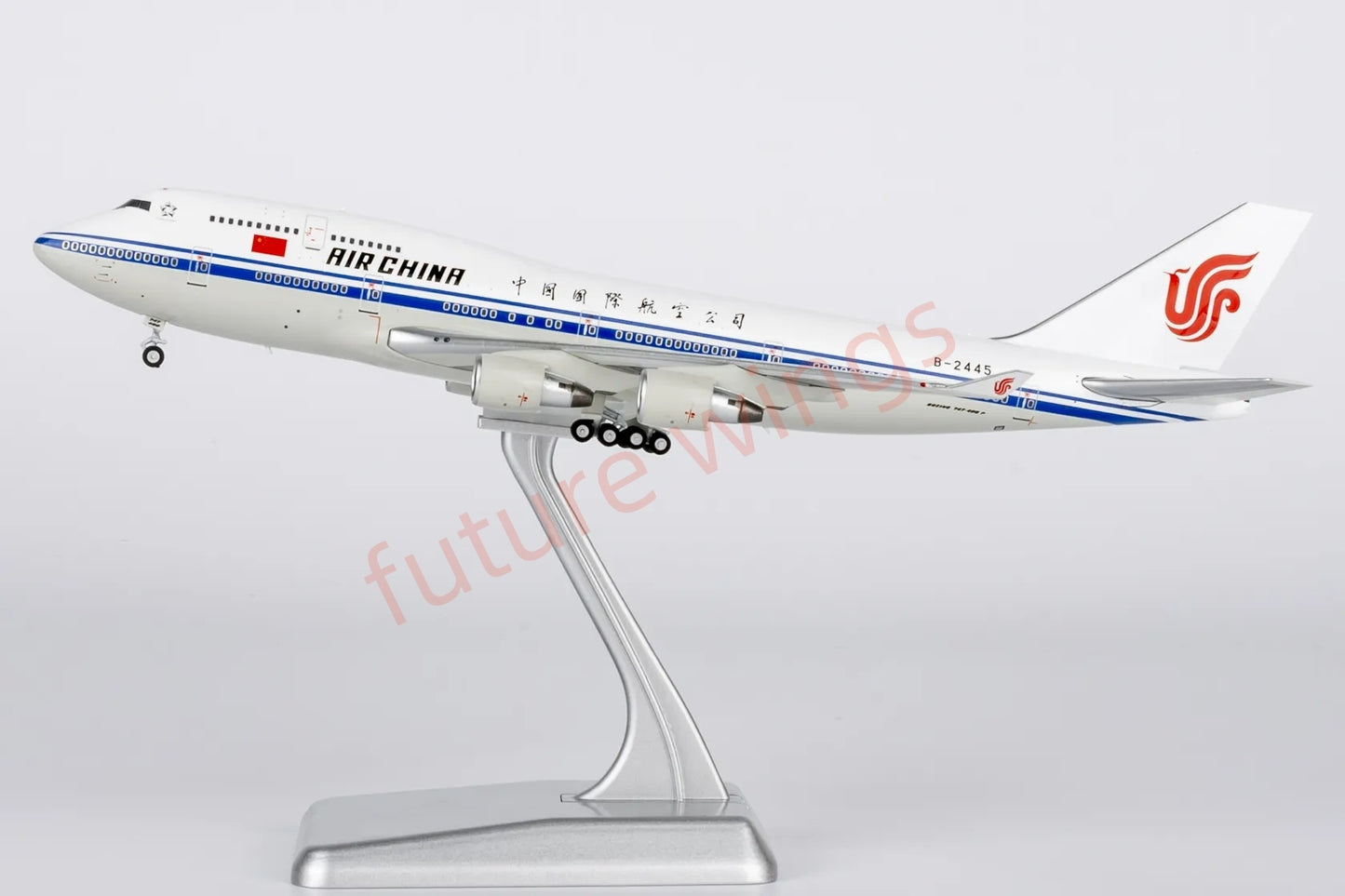 1:400 NG Models NG04001 Air China B747-400 B-2445 ""Luxury Package"Aircraft Model+Free Tractor