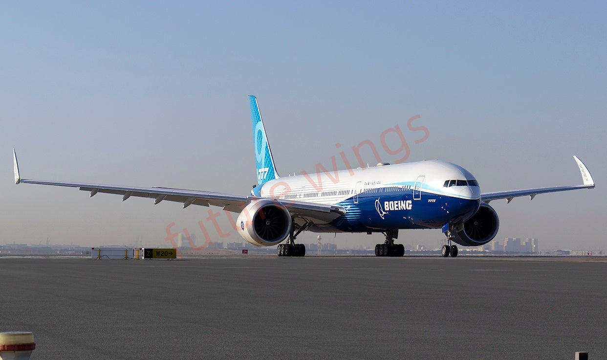 1:200 JC Wings* Boeing House Color B777-9X N779XW "First Flight Livery"Diecast Aircraft Model