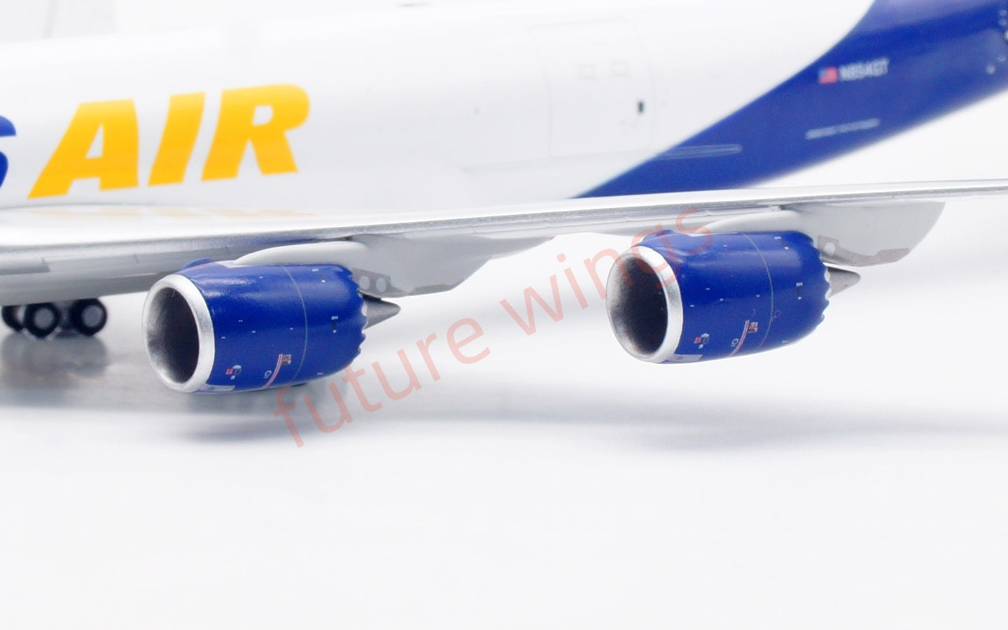 1:400 HX Models Atlas Air B747-8F N854GT Aircraft Model Free Tractor +Stand