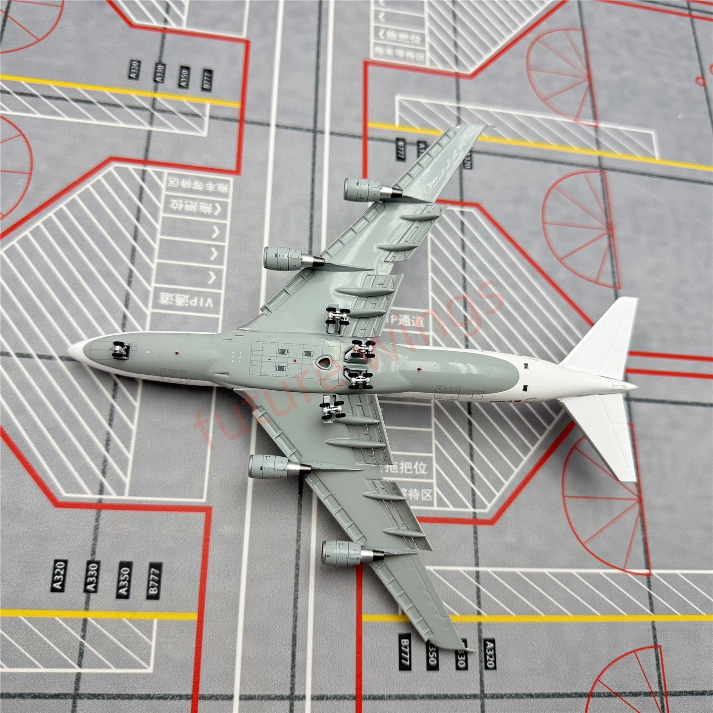 1:400 YY Wings Lufthansa Airlines Boeing 747-8 D-ABVH "50Years" Aircraft Model+Free Tractor