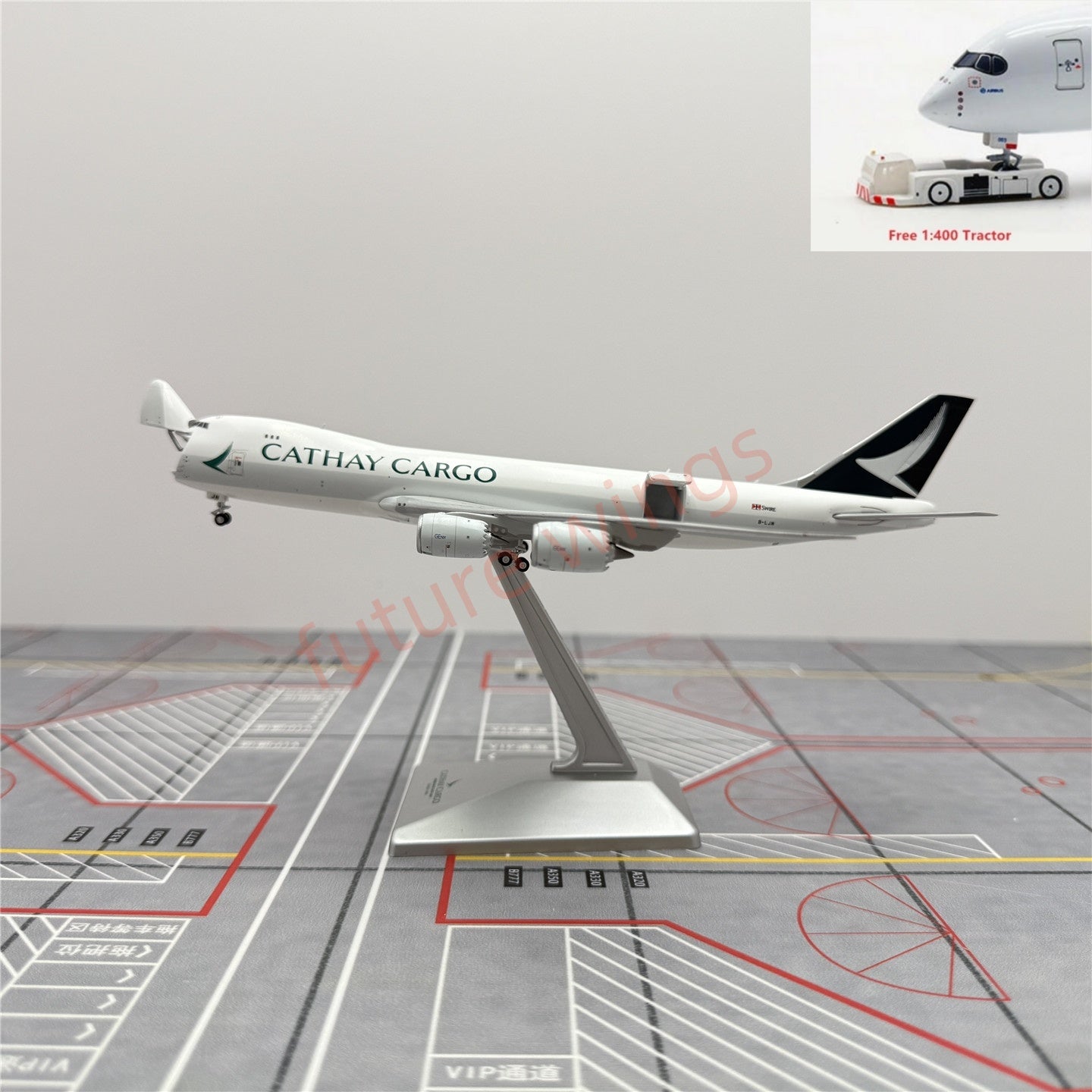 1:400 YY Wings Cathay Cargo B747-8F B-LJN Aircraft Model Free Tractor +Stand