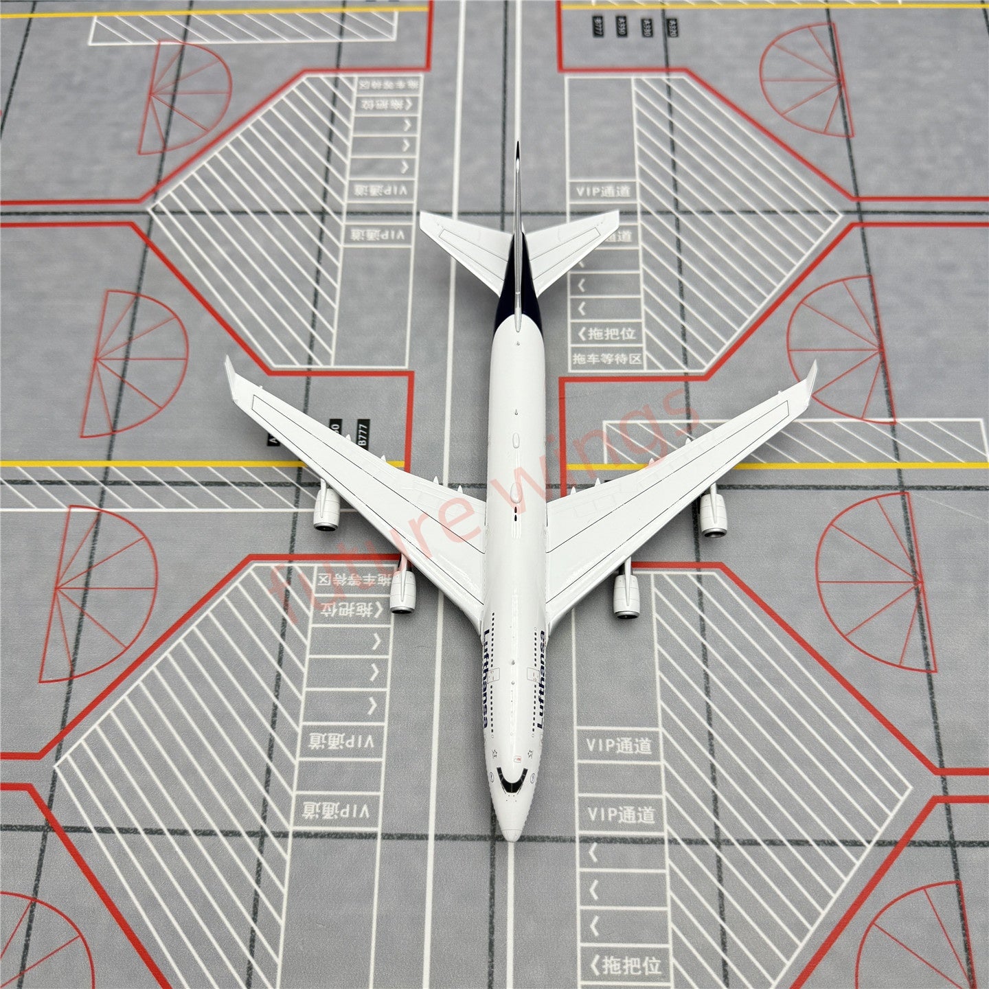 1:400 YY Wings Lufthansa Airlines B747-400 D-ABVY D-ABTA Aircraft Model+Free Tractor