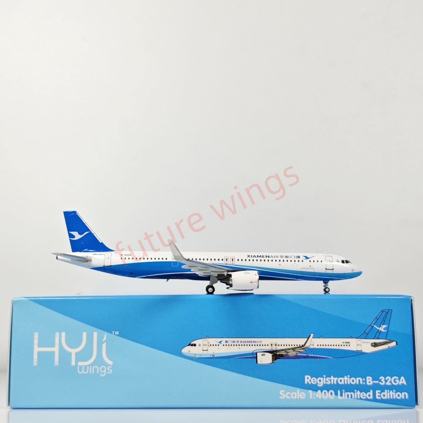 1:400 HYJL Wings Xiamen Airlines A321 B-32GA Aircraft Model+Free Tractor