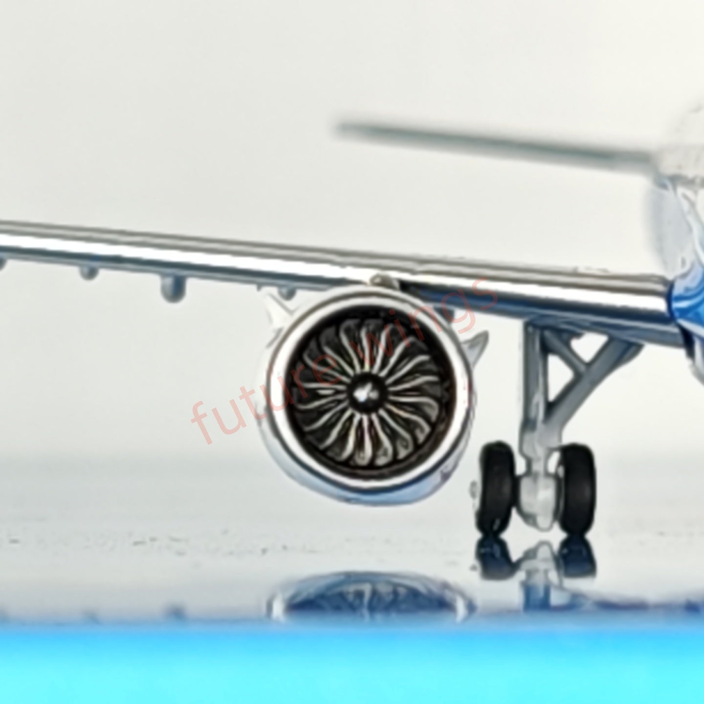 1:400 HYJL Wings Xiamen Airlines A321 B-32GA Aircraft Model+Free Tractor