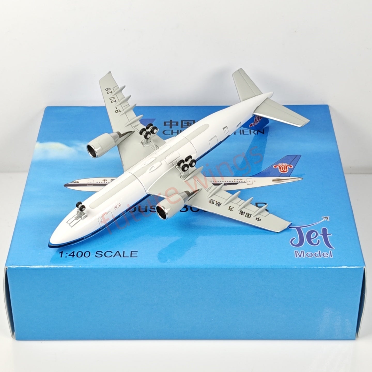 1:400 Jet Model China Southern Airlines A300-600R B-2323 B-2328 B-2329 Aircraft Model+Free Tractor