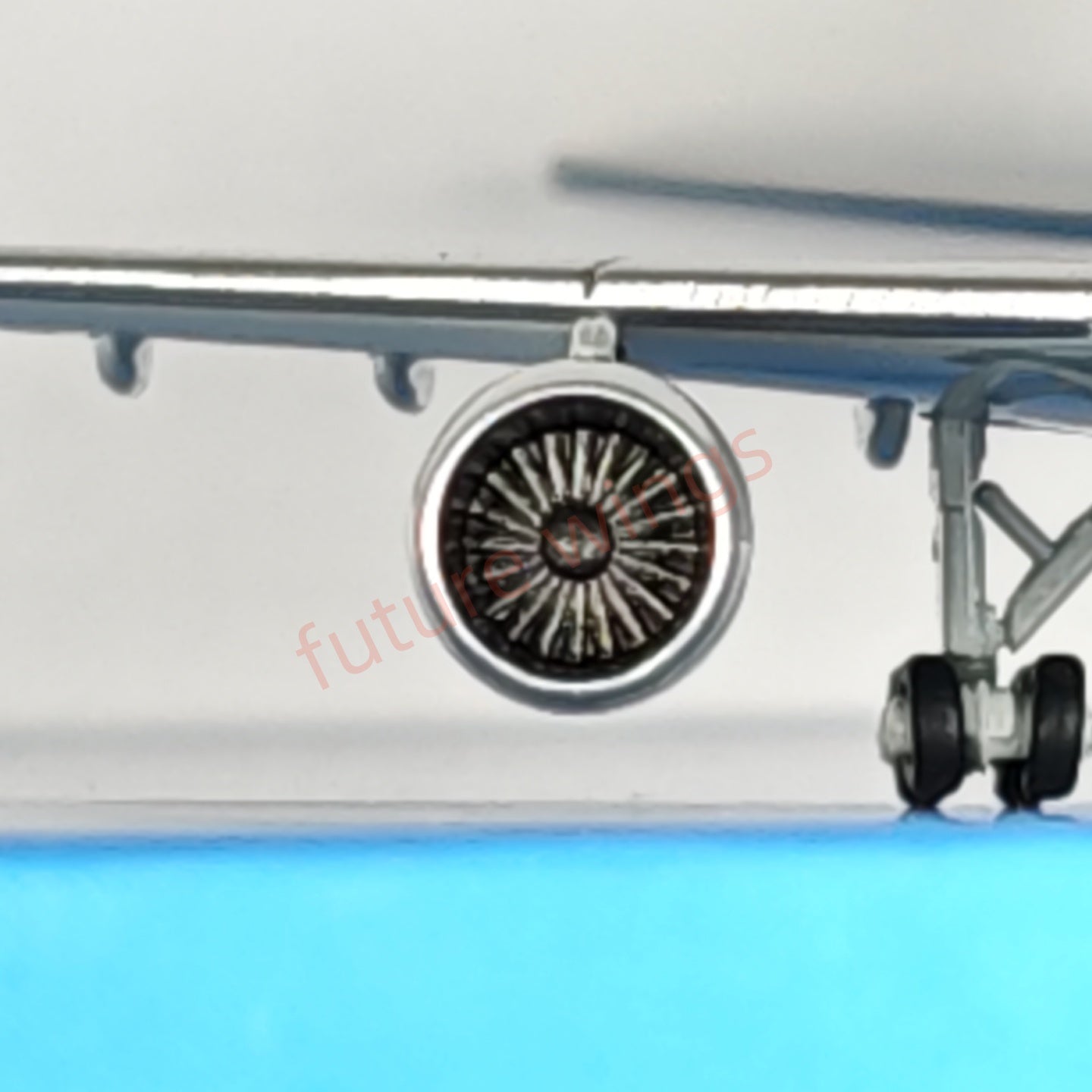 1:400 Jet Model China Eastern Airlines A300-600R B-2318 B-2330 Aircraft Model+Free Tractor