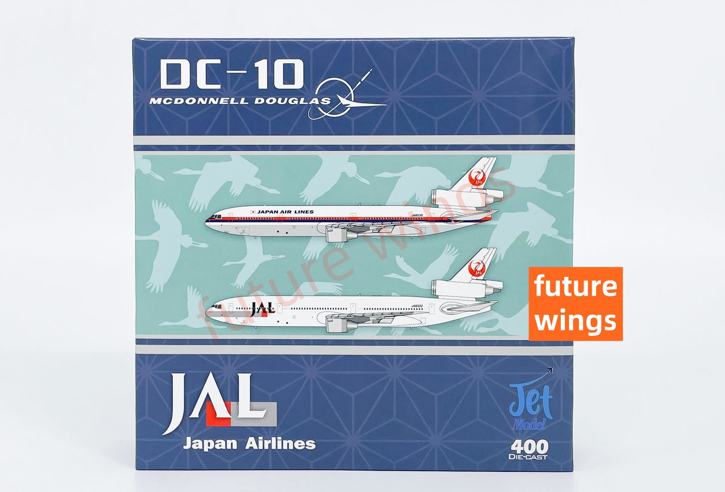 1:400 Jet Model Japan Airlines DC-10 JA8530 JA8532 Aircraft Model+Free Tractor