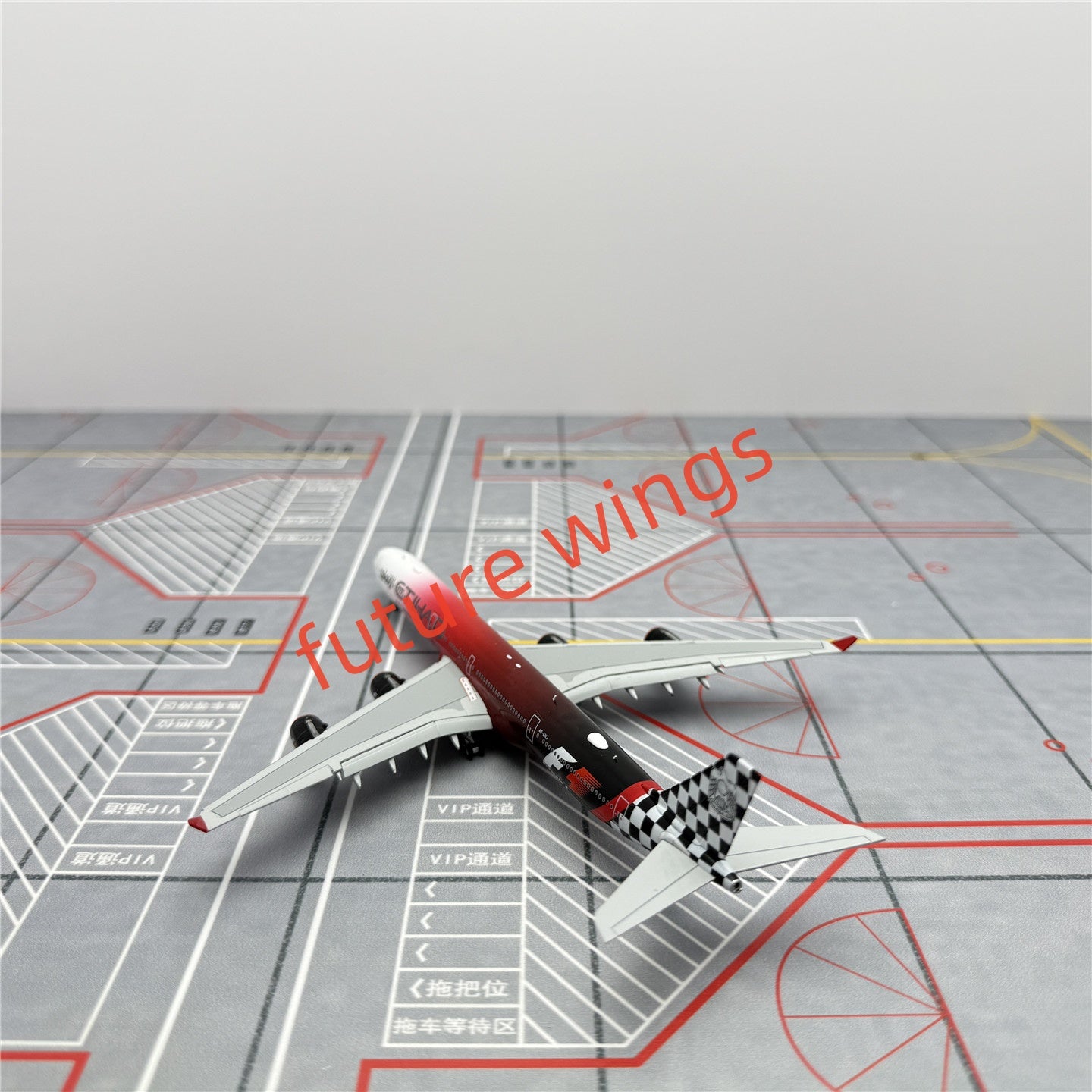 1:400 YY Wings Etihad Airways A340-600 A6-EHJ Aircraft Model+Free Tractor
