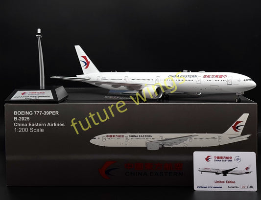 1:200 InFlight200* China Eastern Airlines B777-300ER B-2025 Aircraft Model