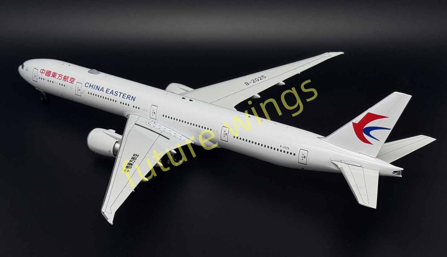 1:200 InFlight200* China Eastern Airlines B777-300ER B-2025 Aircraft Model