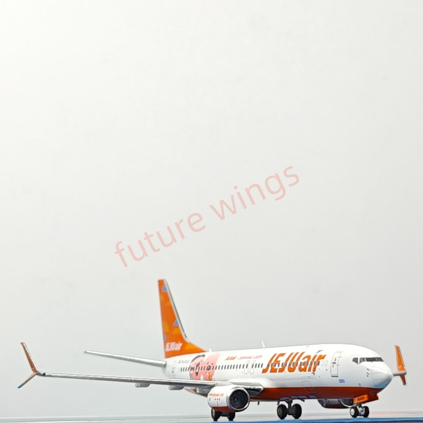 1:400 AeroPolaris JEJU Air B737-800 HL8322 Aircraft Model+Free Tractor