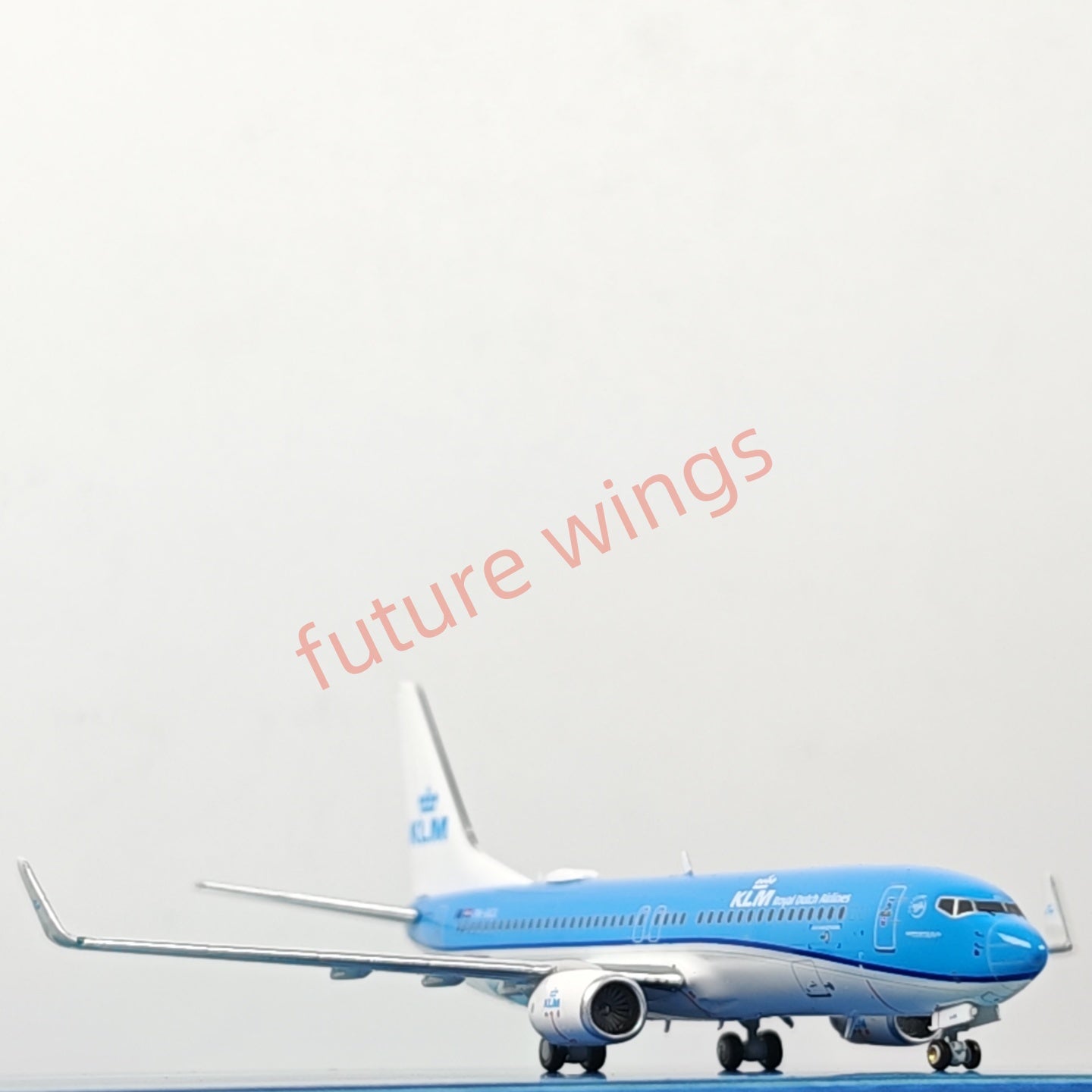 1:400 AeroPolaris KLM B737-800 PH-BCL Aircraft Model+Free Tractor