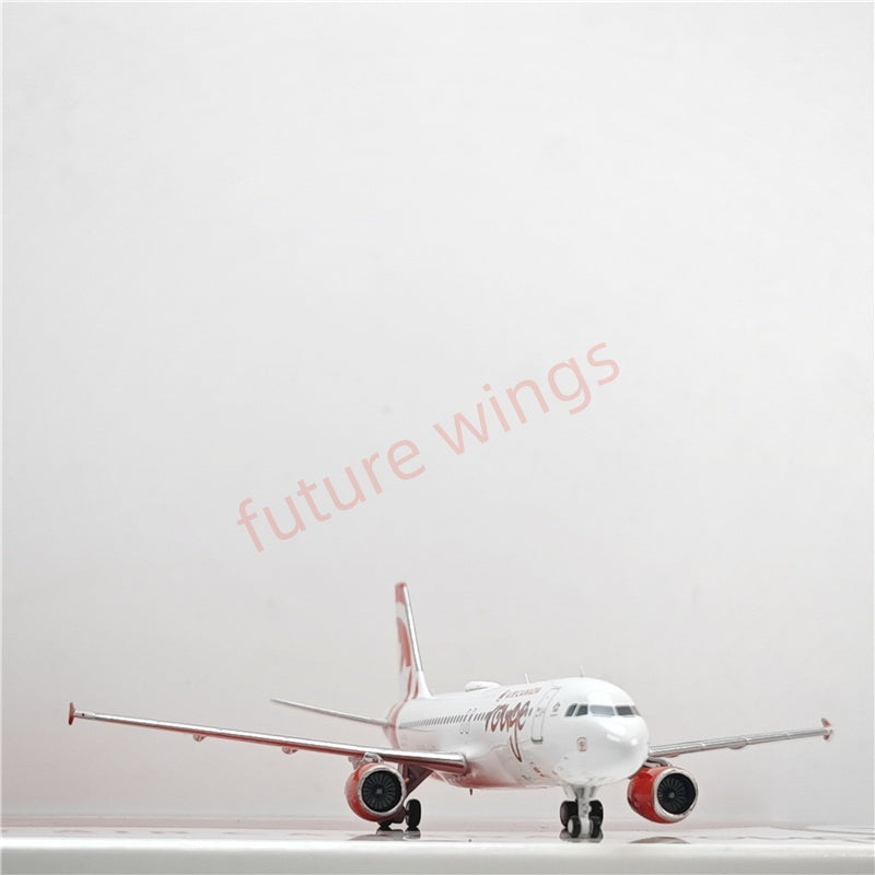 1:400 C model Air Canada A320 C-GFCH Aircraft Model+Free Tractor