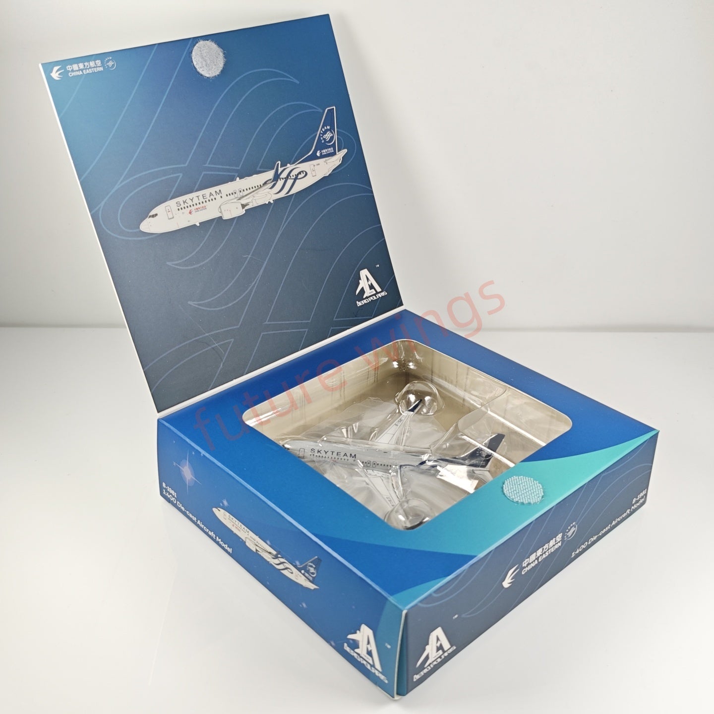 1:400 AeroPolaris China Eastern Airlines B737-800 B-1981 "SKYTEAM"Aircraft Model+Free Tractor