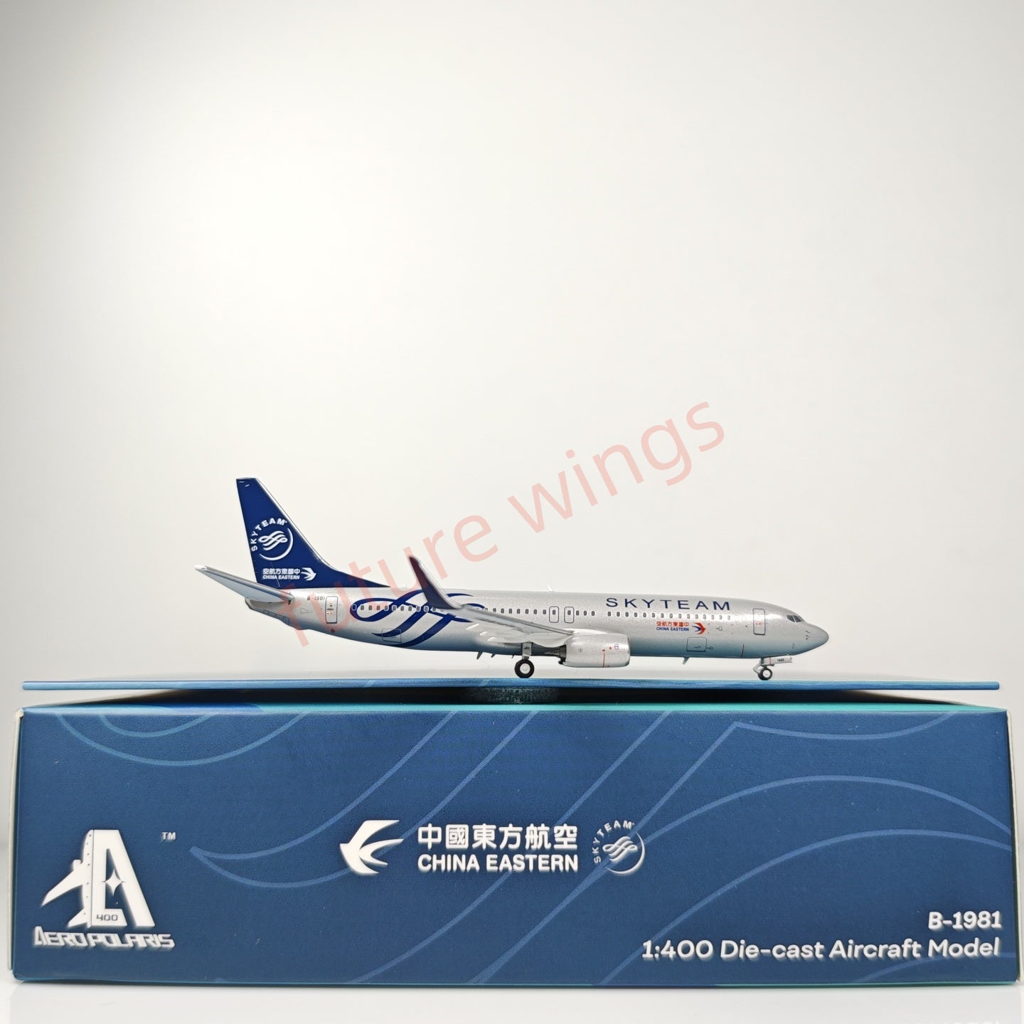 1:400 AeroPolaris China Eastern Airlines B737-800 B-1981 "SKYTEAM"Aircraft Model+Free Tractor
