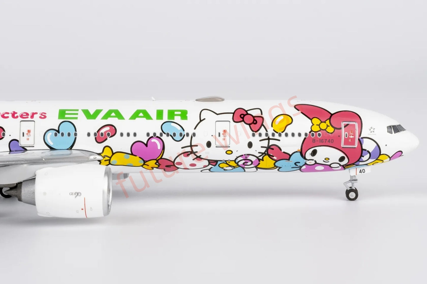 1:400 NG Models NG73074 EVA Air B777-300ER B-16740 "Hello Kitty" Aircraft Model+Free Tractor