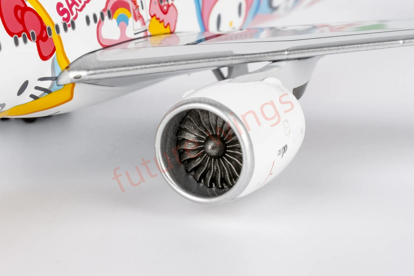 1:400 NG Models NG73076 EVA Air B777-300ER B-16722 "Hello Kitty" Aircraft Model+Free Tractor