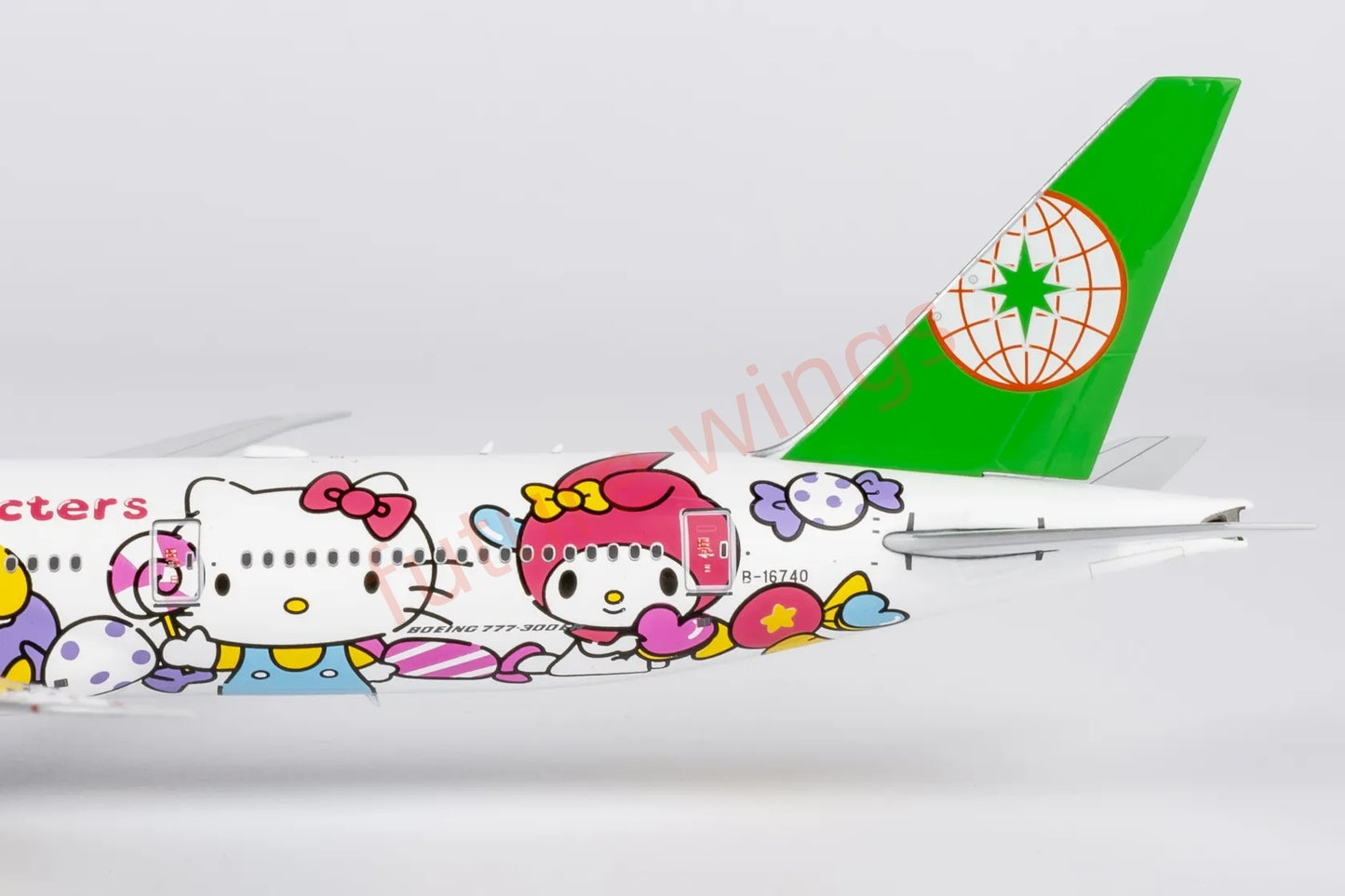 1:400 NG Models NG73073 EVA Air B777-300ER B-16740 "Hello Kitty""Luxury Package" Aircraft Model+Free Tractor