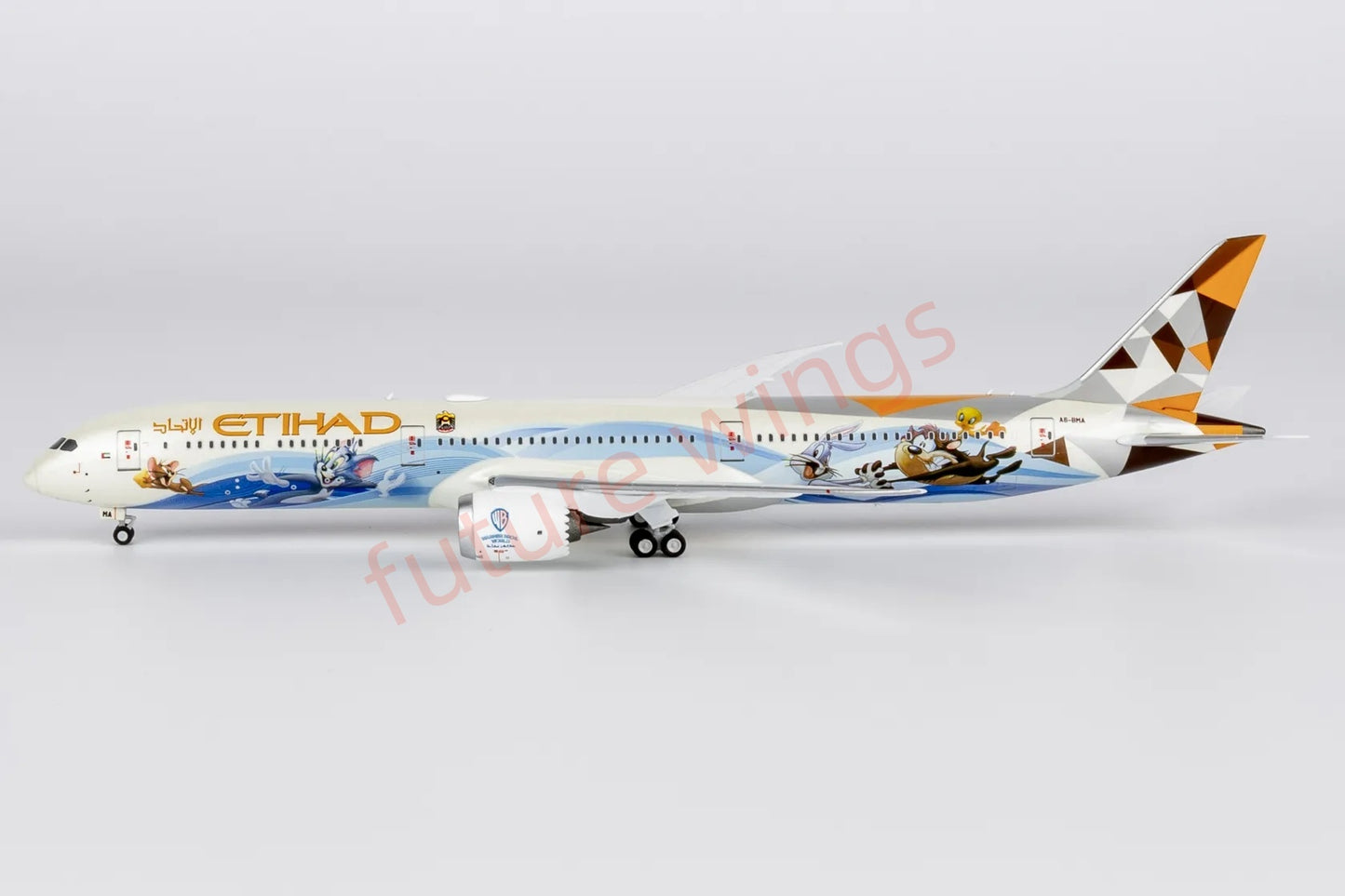 1:400 NG Models NG56031 Etihad Airways B787-10 A6-BMA Aircraft Model+Free Tractor