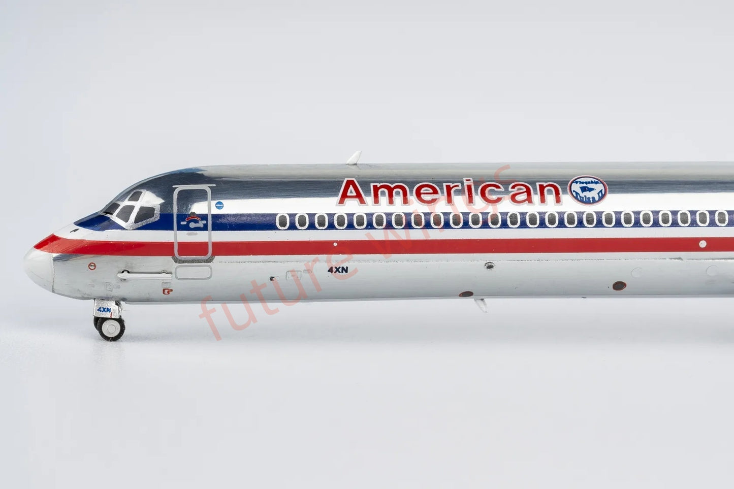 1:400 NG Models NG83009 American Airlines MD-82 N9627 Aircraft Model+Free Tractor