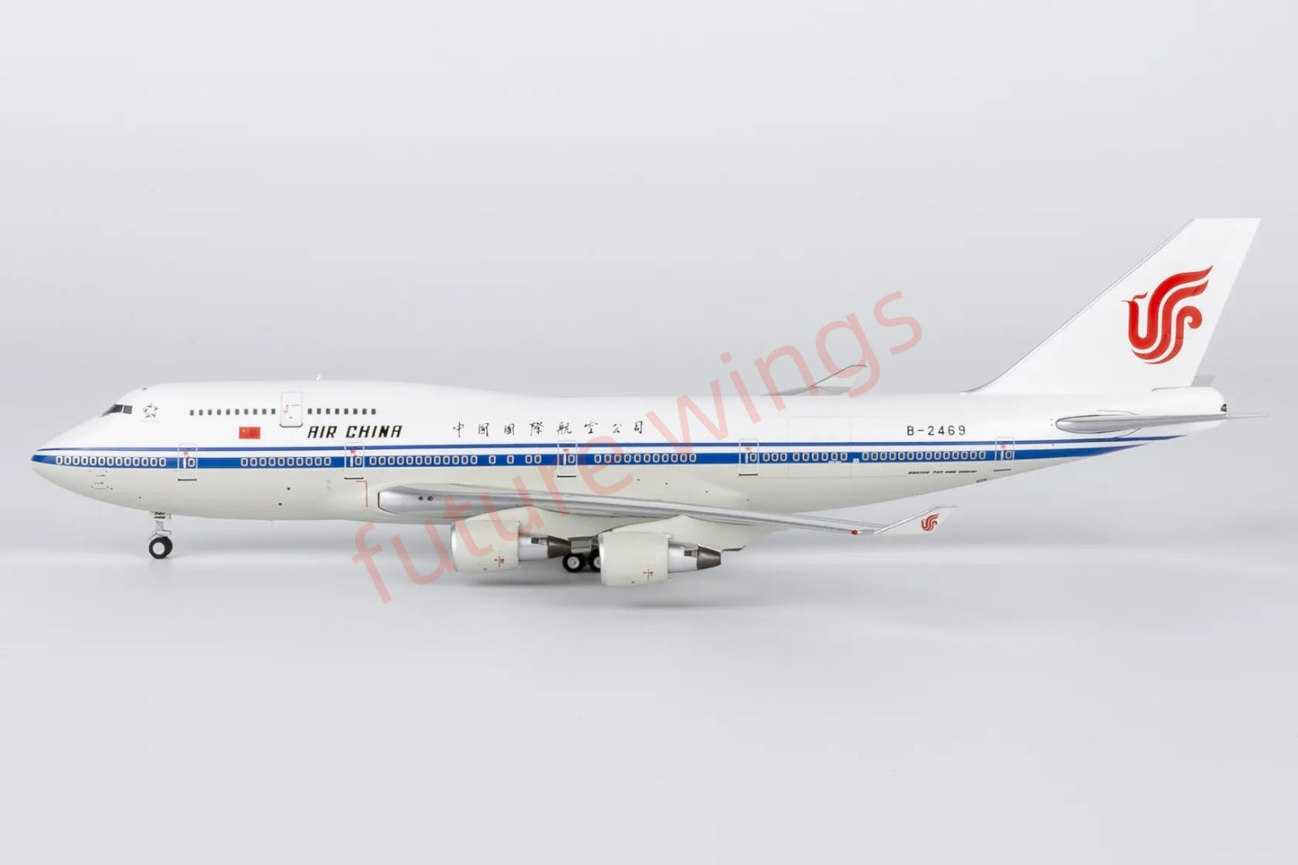 1:400 NG Models NG04008 Air China B747-400M B-2469 Aircraft Model+Free Tractor