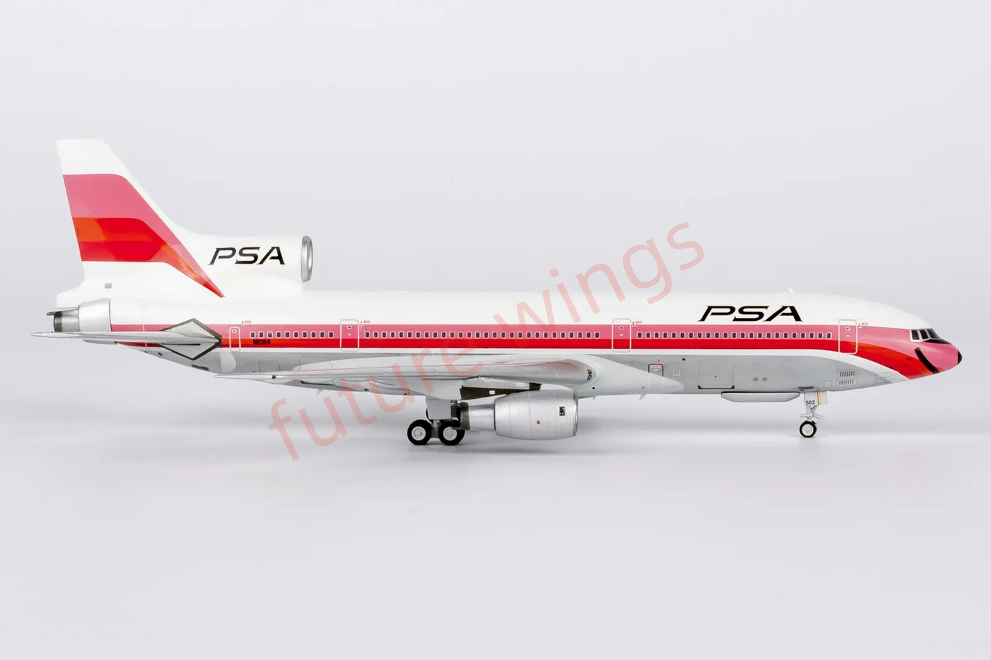 1:400 NG Models NG31038 PSA Lockheed L-1011-1 N10114 Aircraft Model+Free Tractor