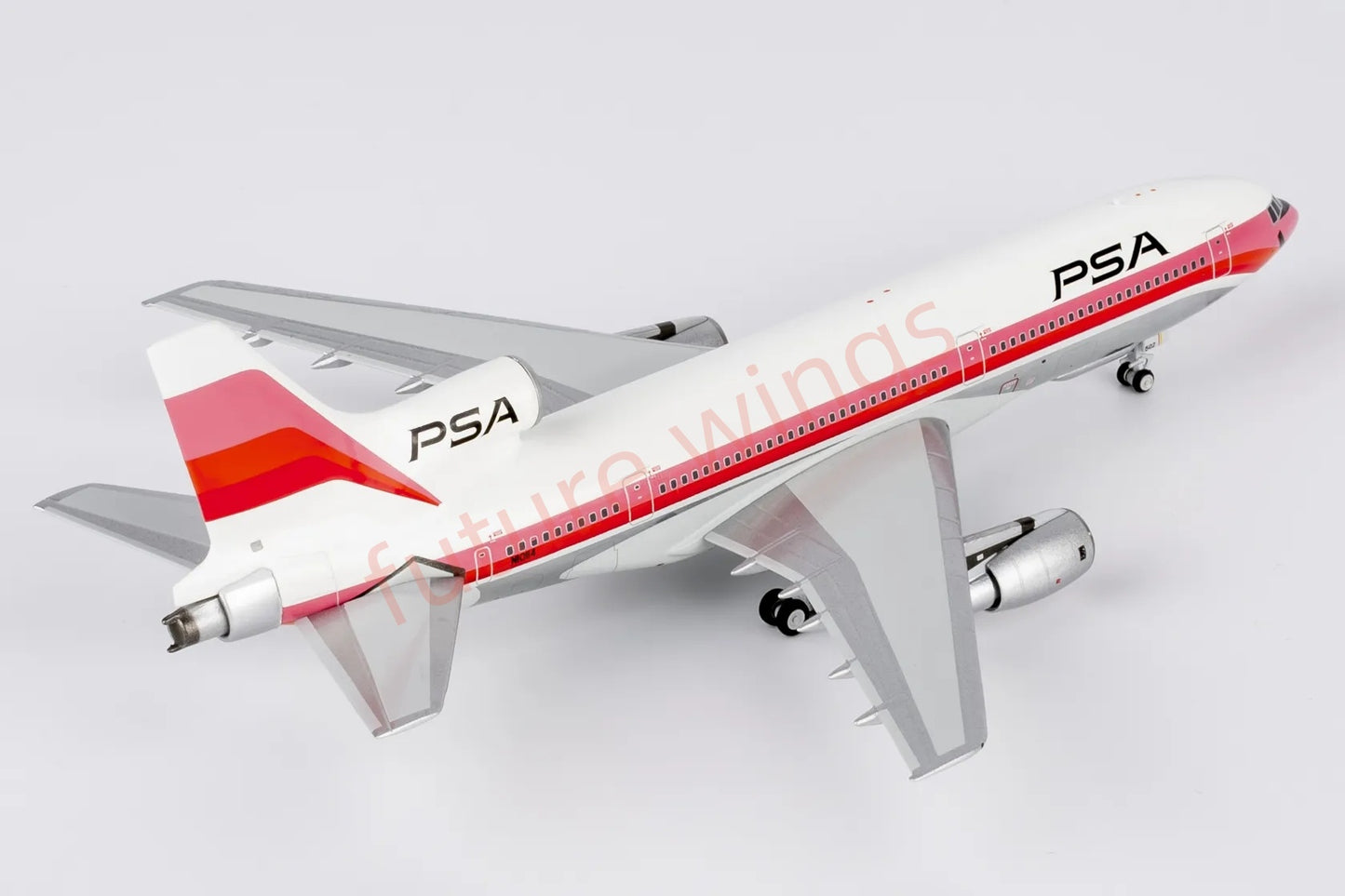 1:400 NG Models NG31038 PSA Lockheed L-1011-1 N10114 Aircraft Model+Free Tractor