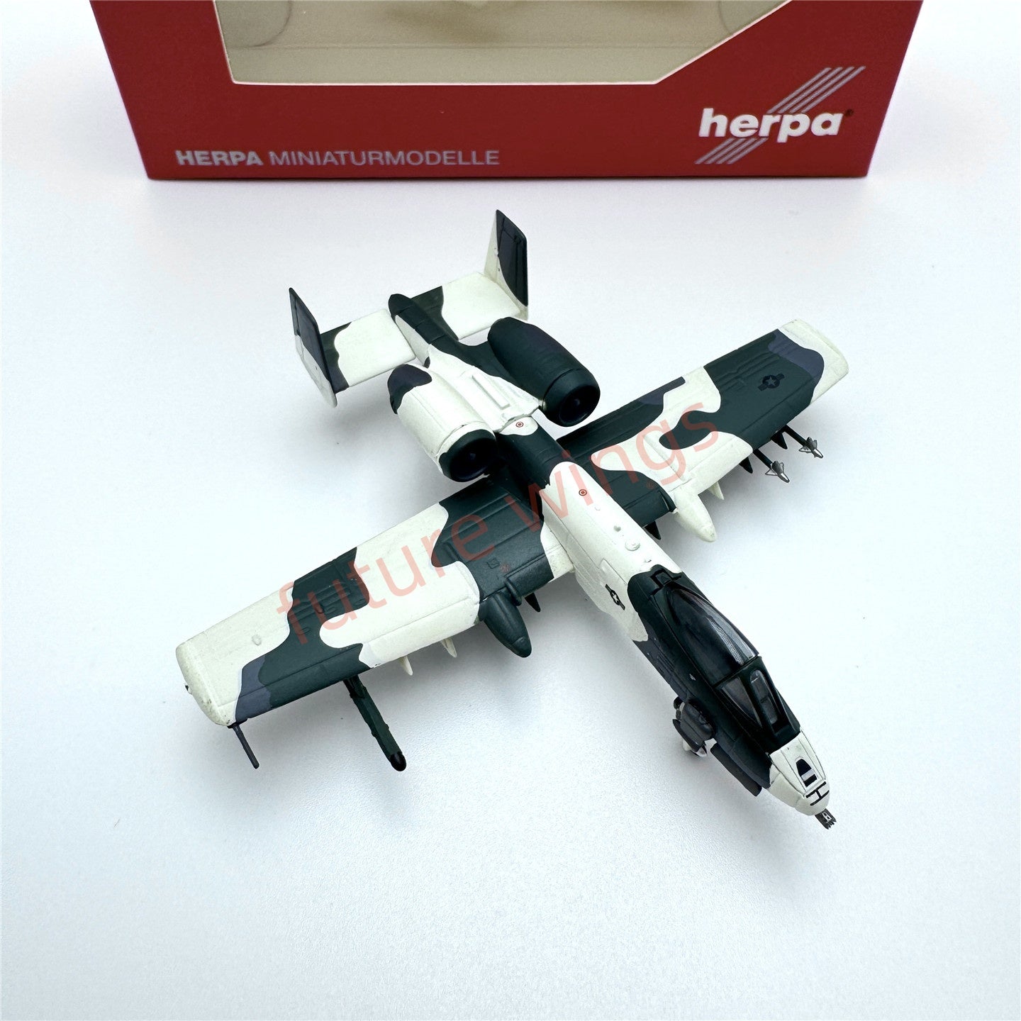 1:200 Herpa Wings USAF Fairchild A-10 Thunderbolt II Diecast Aircraft Model