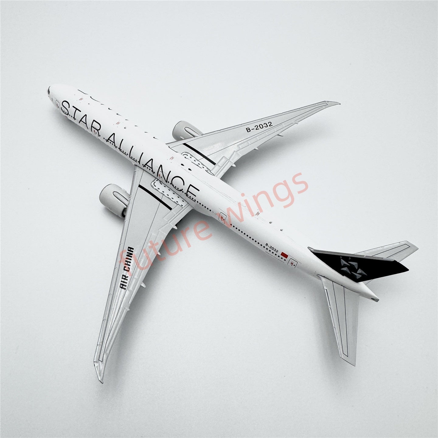 1:400 Geministar Air China B777-300ER B-2032 "STAR ALLIANCE" Aircraft Model+Free Tractor
