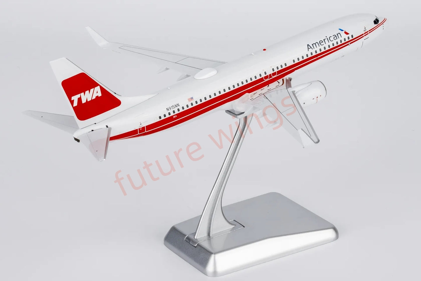 1:200 NG Models NG08053 American Airlines B737-800 N915NN Diecast Aircraft Model