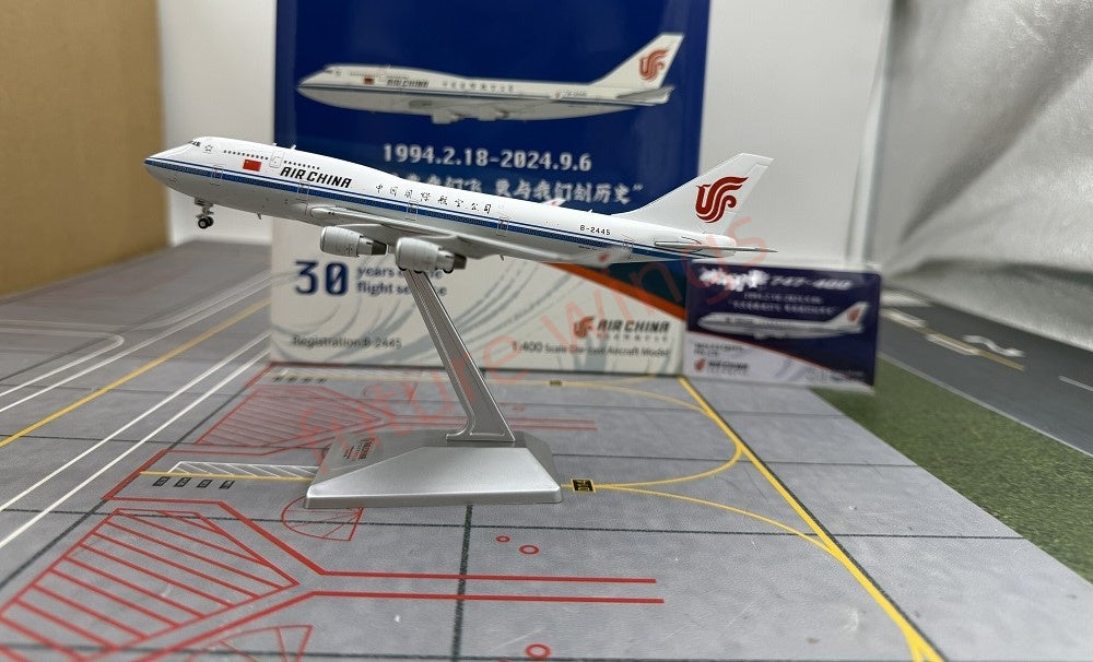 1:400 YY Wings Air China B747-400 B-2445 B-2447 B-2472 Free Tractor +Stand