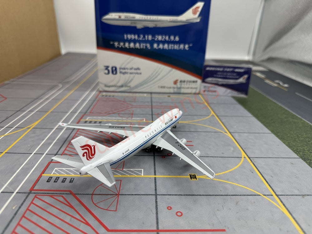 1:400 YY Wings Air China B747-400 B-2445 B-2447 B-2472 Free Tractor +Stand