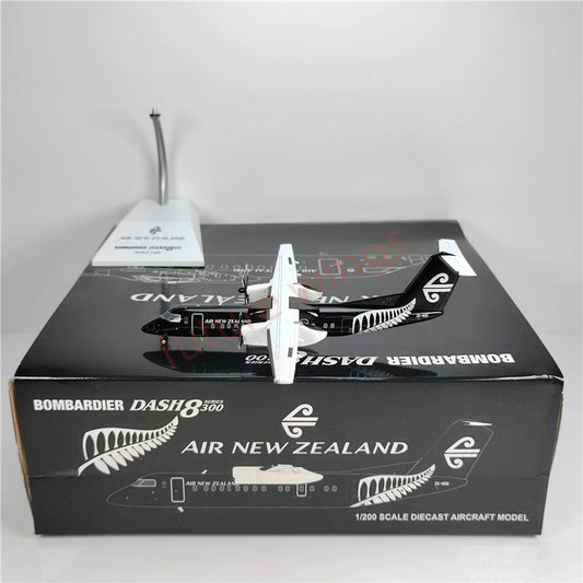1:200 JC Wings XX2272 Air NewZeland Dash8 Q300 ZK-NEM Diecast Aircraft Model