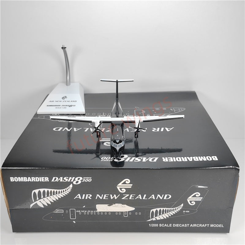 1:200 JC Wings XX2272 Air NewZeland Dash8 Q300 ZK-NEM Diecast Aircraft Model