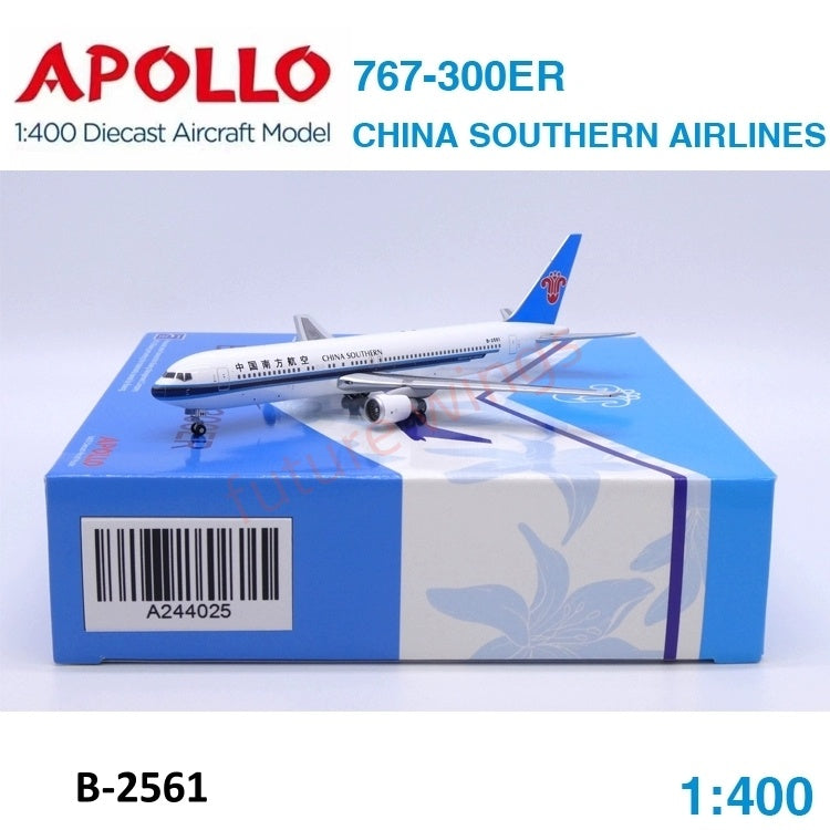 1:400 Apollo China Southern Airlines B767-300ER  B-2566/B-2561/B-2562 Aircraft Model+Free Tractor