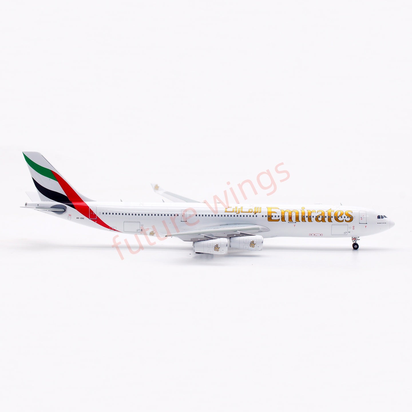 1:400 Aviation400 Emirates Airways A340-300 A6-ERS Aircraft Model Free Tractor+Stand