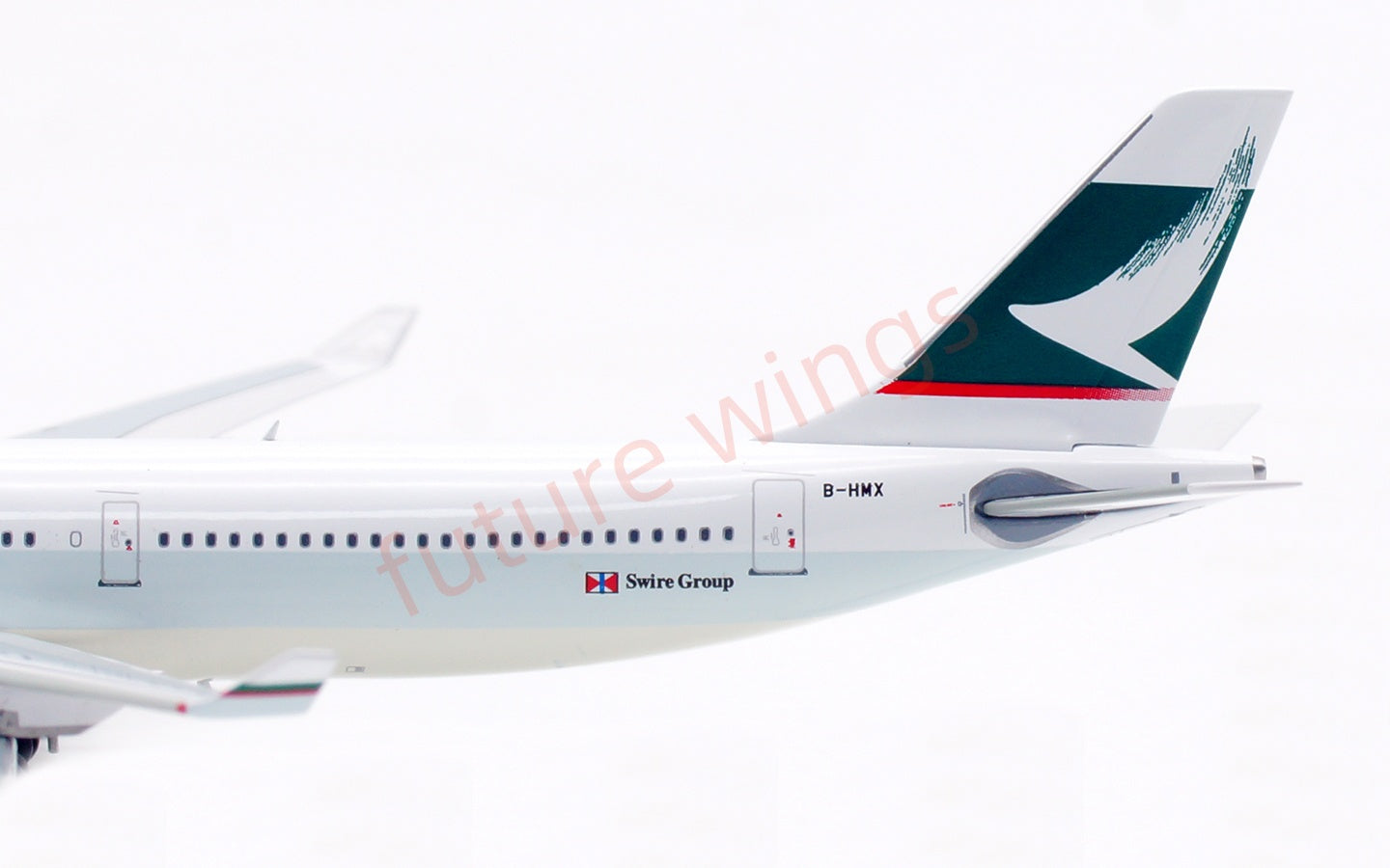 1:400 Aviation400 Cathay Pacific A340-300 B-HMX Aircraft Model Free Tractor+Stand