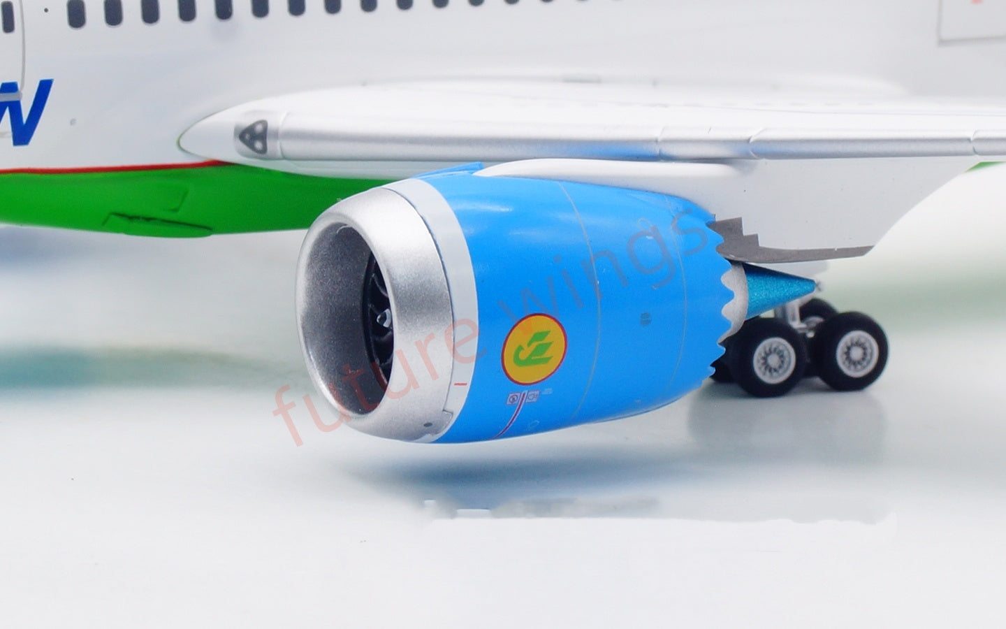 1:200 SQ Wings Uzbekistan Airways B787-8 UK78701 UK78706 Diecast Aircraft Model