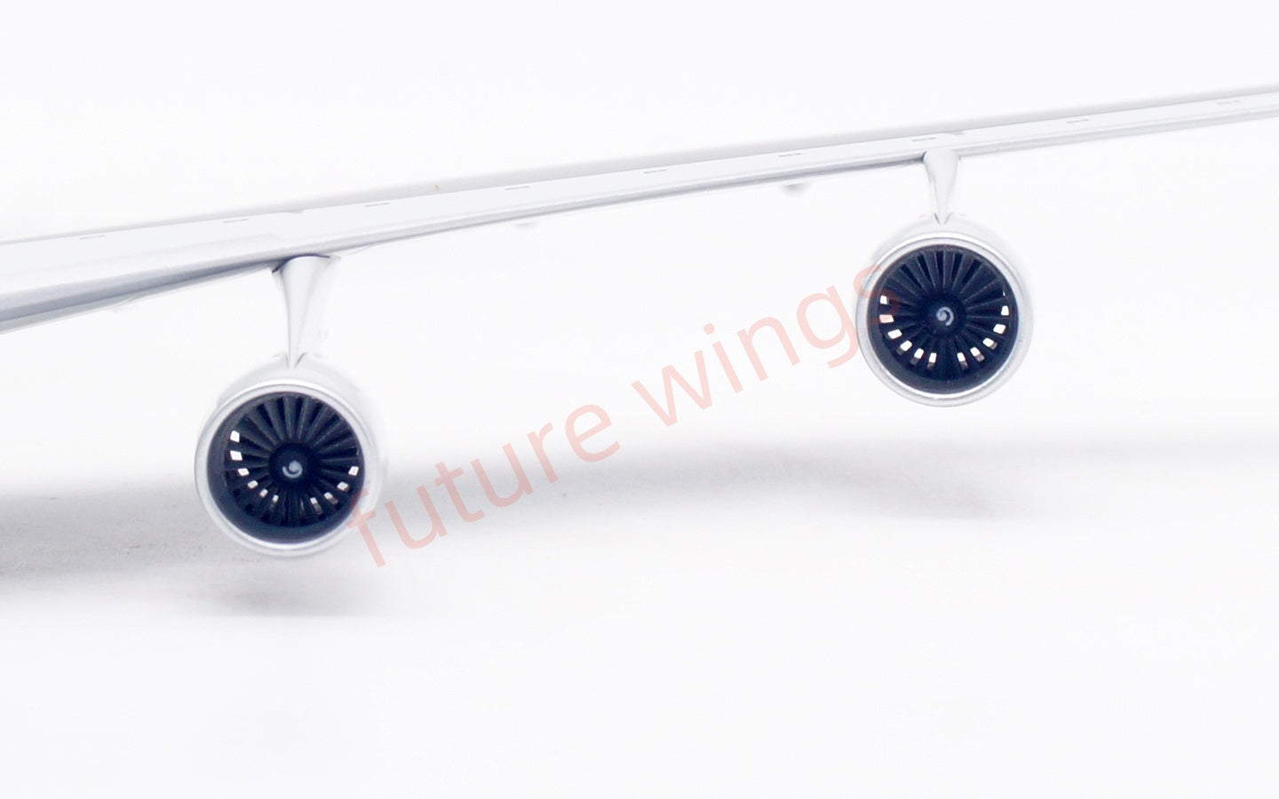 1:200 SQ Wings Japan Airlines B747-400D JA8905 Diecast Aircraft Model