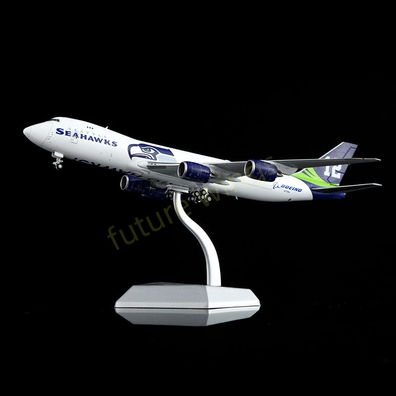 1:400 HX Models Seattle Seahawks B747-8F N770BA/N841BA Aircraft Model Free Tractor+Stand