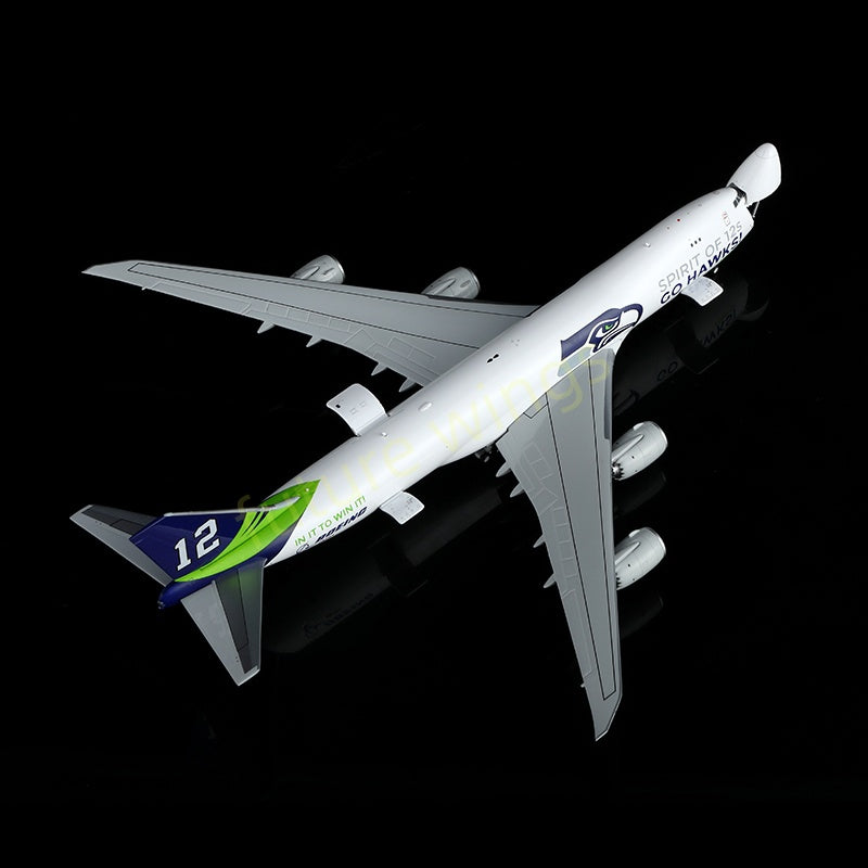 1:400 HX Models Seattle Seahawks B747-8F N770BA/N841BA Aircraft Model Free Tractor+Stand
