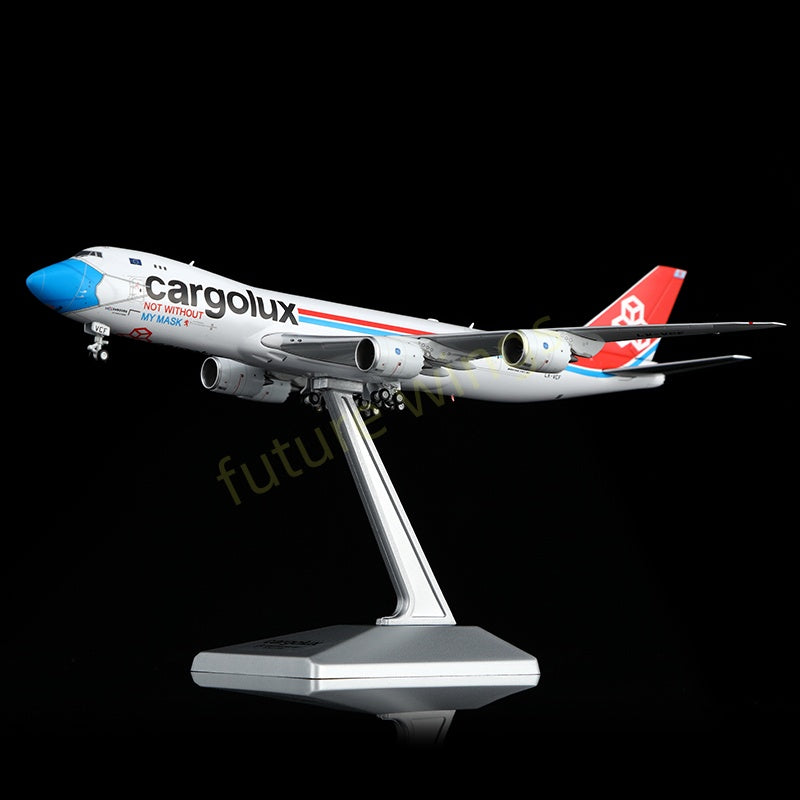 1:400 YY Wings CargoLux B747-8F LX-VCF Aircraft Model Free Tractor +Stand