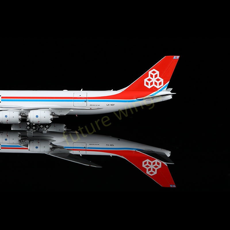 1:400 YY Wings CargoLux B747-8F LX-VCF Aircraft Model Free Tractor +Stand