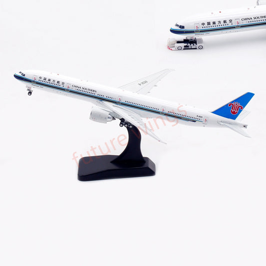 1:400 Aviation400 China Southern Airlines B777-300ER B-2029 Aircraft Model Free Tractor+Stand