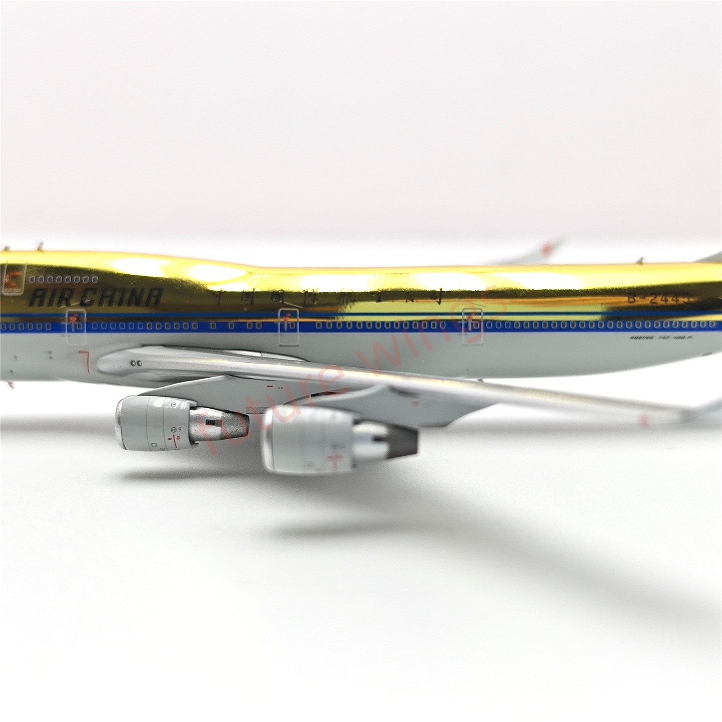 (RARE)1:400 YY Wings Air China B747-400 B-2445 (Gold Color) Aircraft Model Free Tractor+Stand