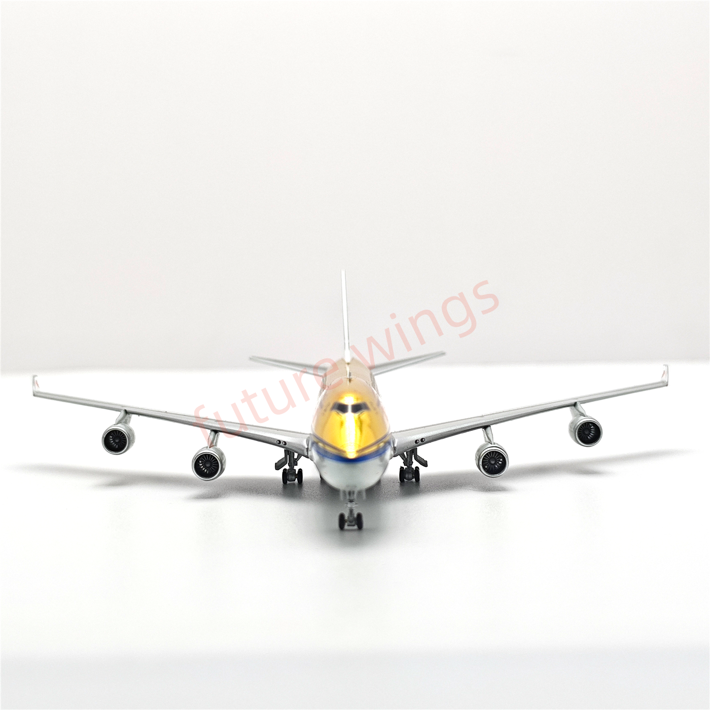 (RARE)1:400 YY Wings Air China B747-400 B-2445 (Gold Color) Aircraft Model Free Tractor+Stand