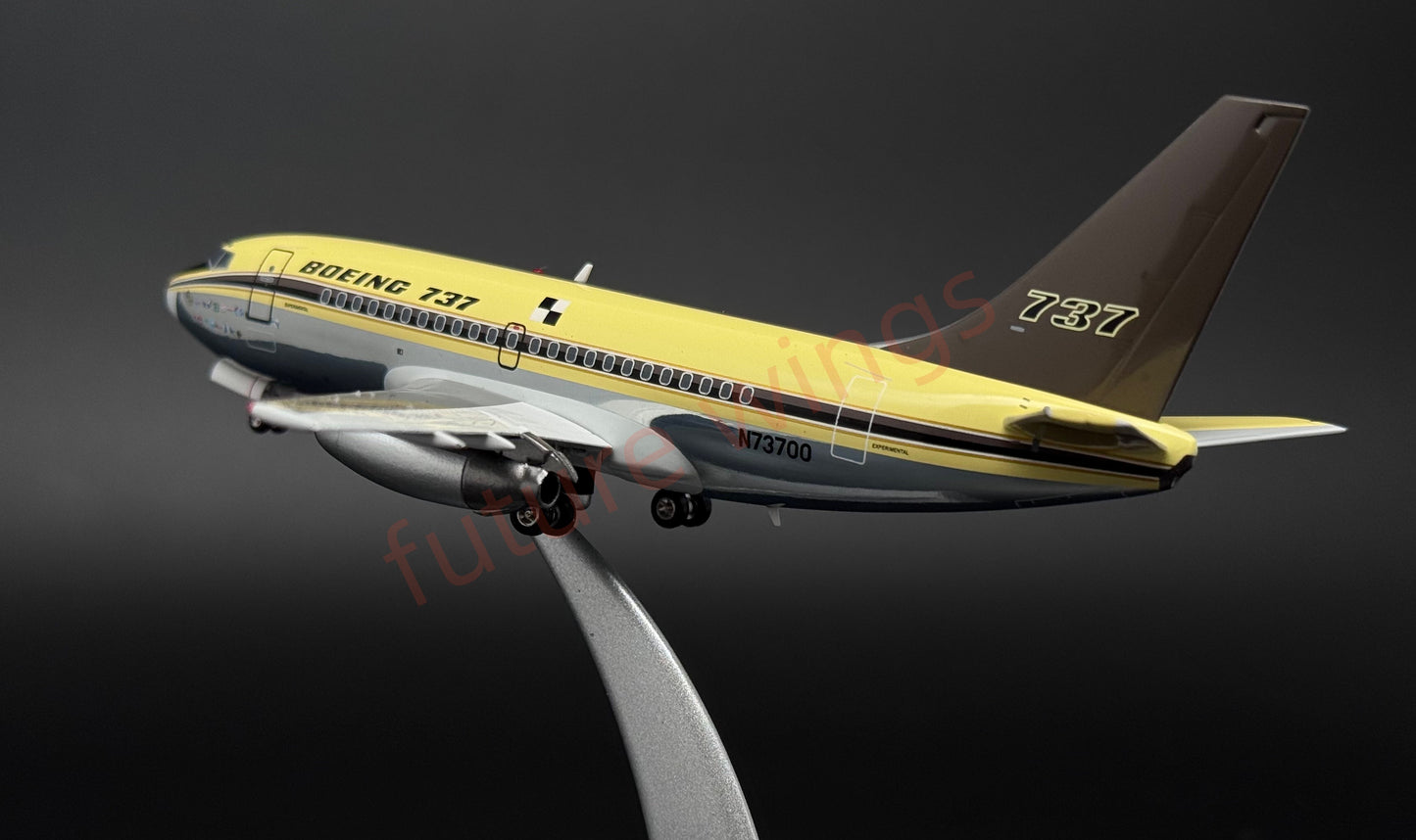 1:200 KJ Model(InFlight200*）B737 N73700 "First Flight of B737"Diecast Aircraft Model