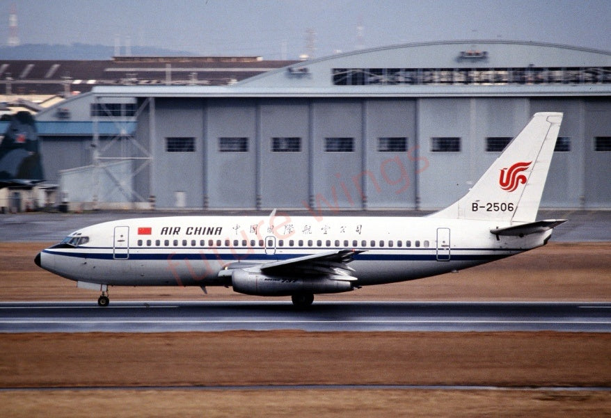 1:200 KJ Model(InFlight200*) Air China B737-200 B-2506 Diecast Aircraft Model