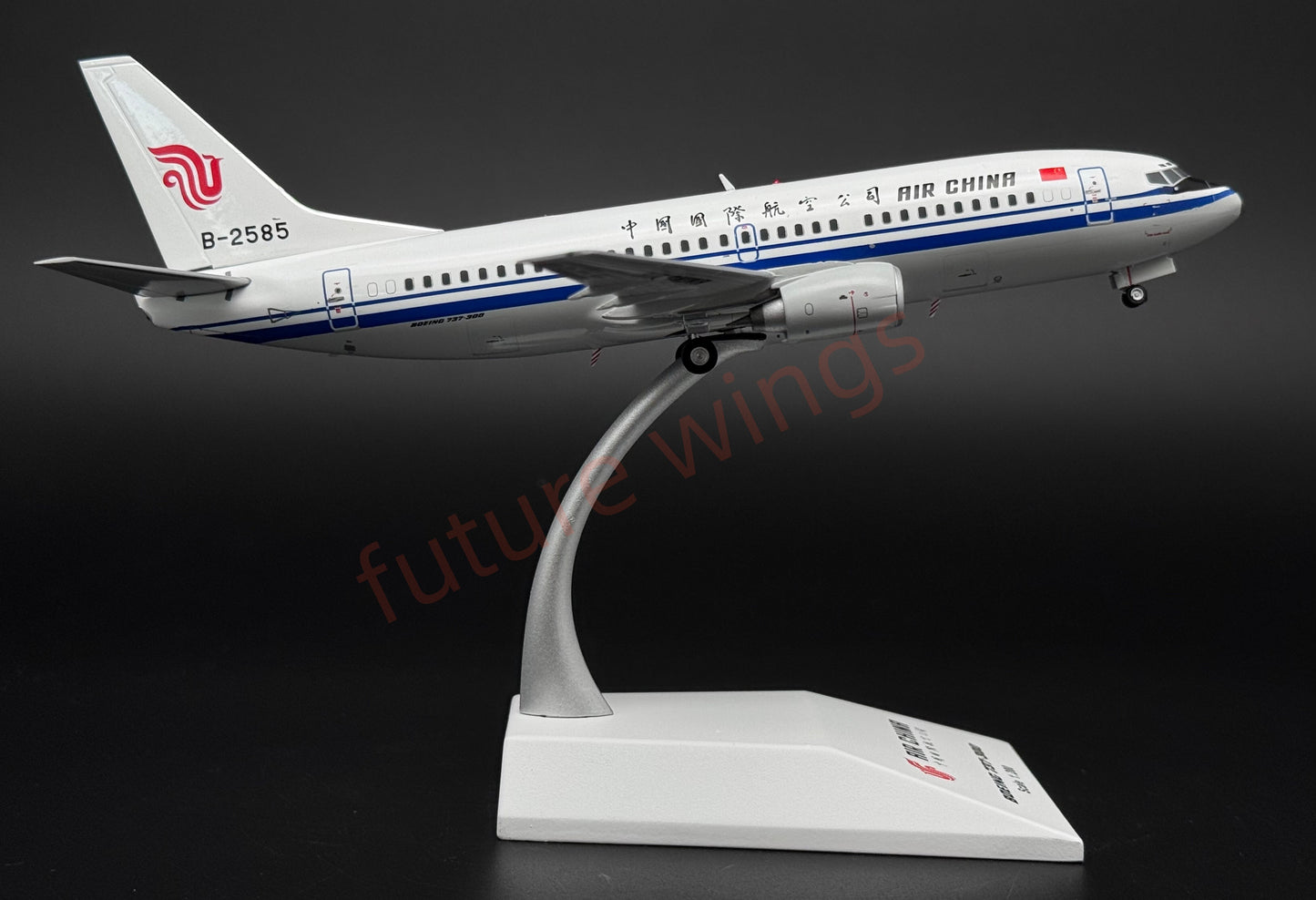 1:200 KJ Model(InFlight200*) Air China B737-200 B-2585 Diecast Aircraft Model